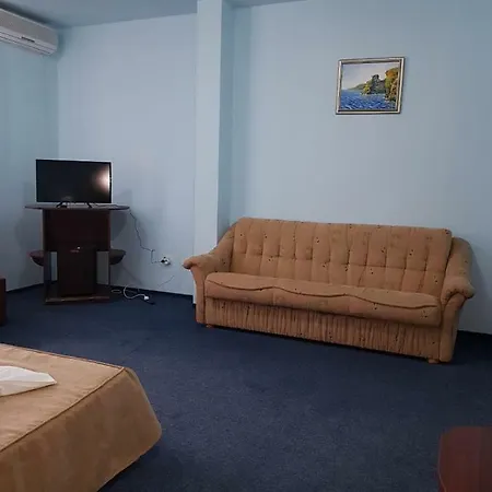 Splendid Эфорие-Суд